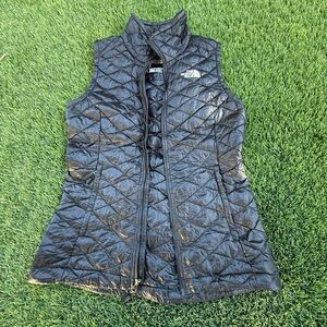 The North Face Women's Quilted Black Vest XS